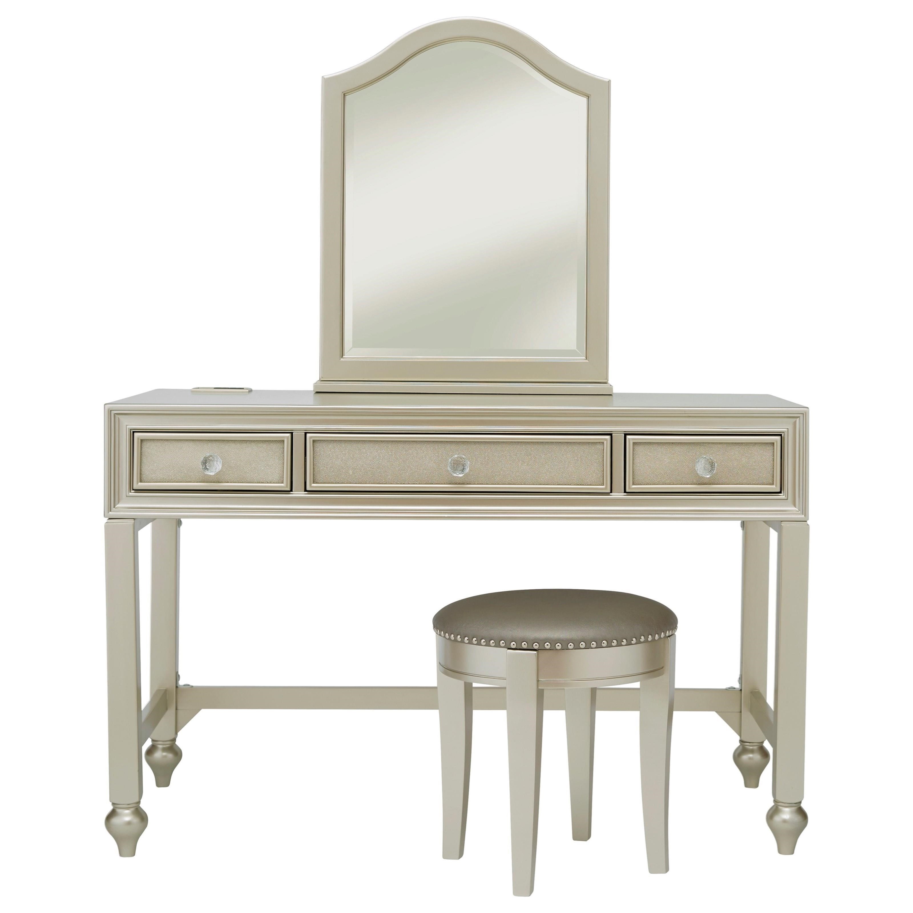 Diva bedroom store set with vanity